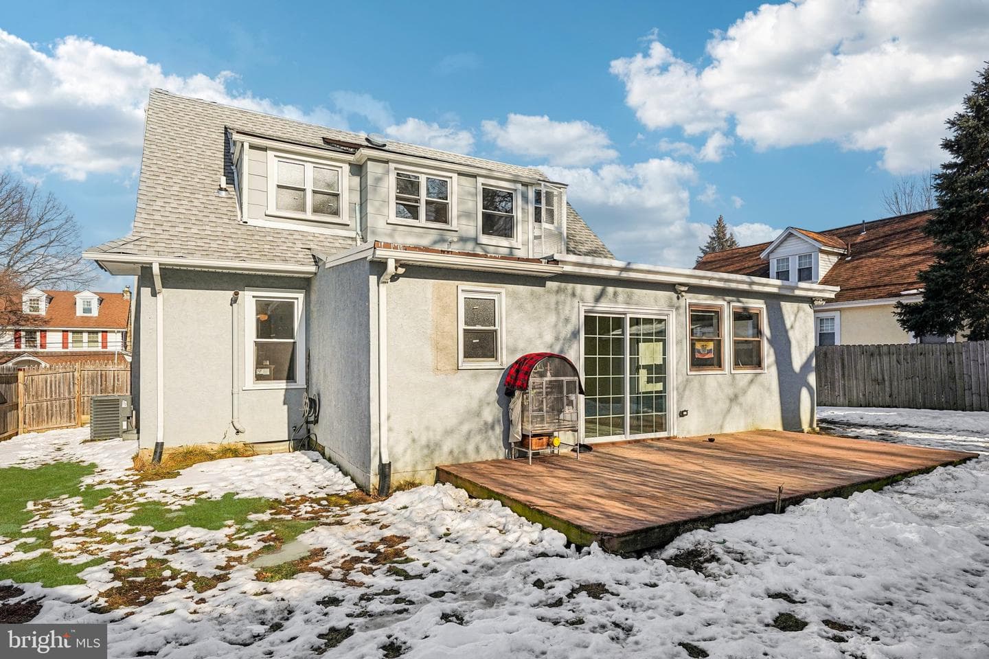 606 Mason Avenue photo 47