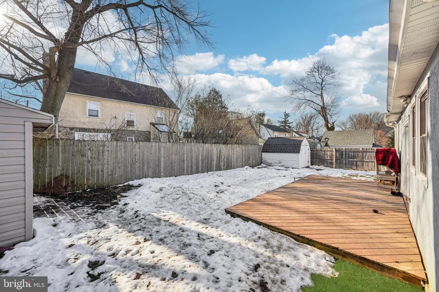 606 Mason Avenue photo 49