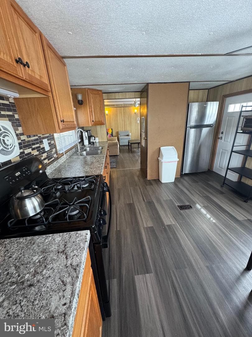 4300 W 9th Street #101 photo 6