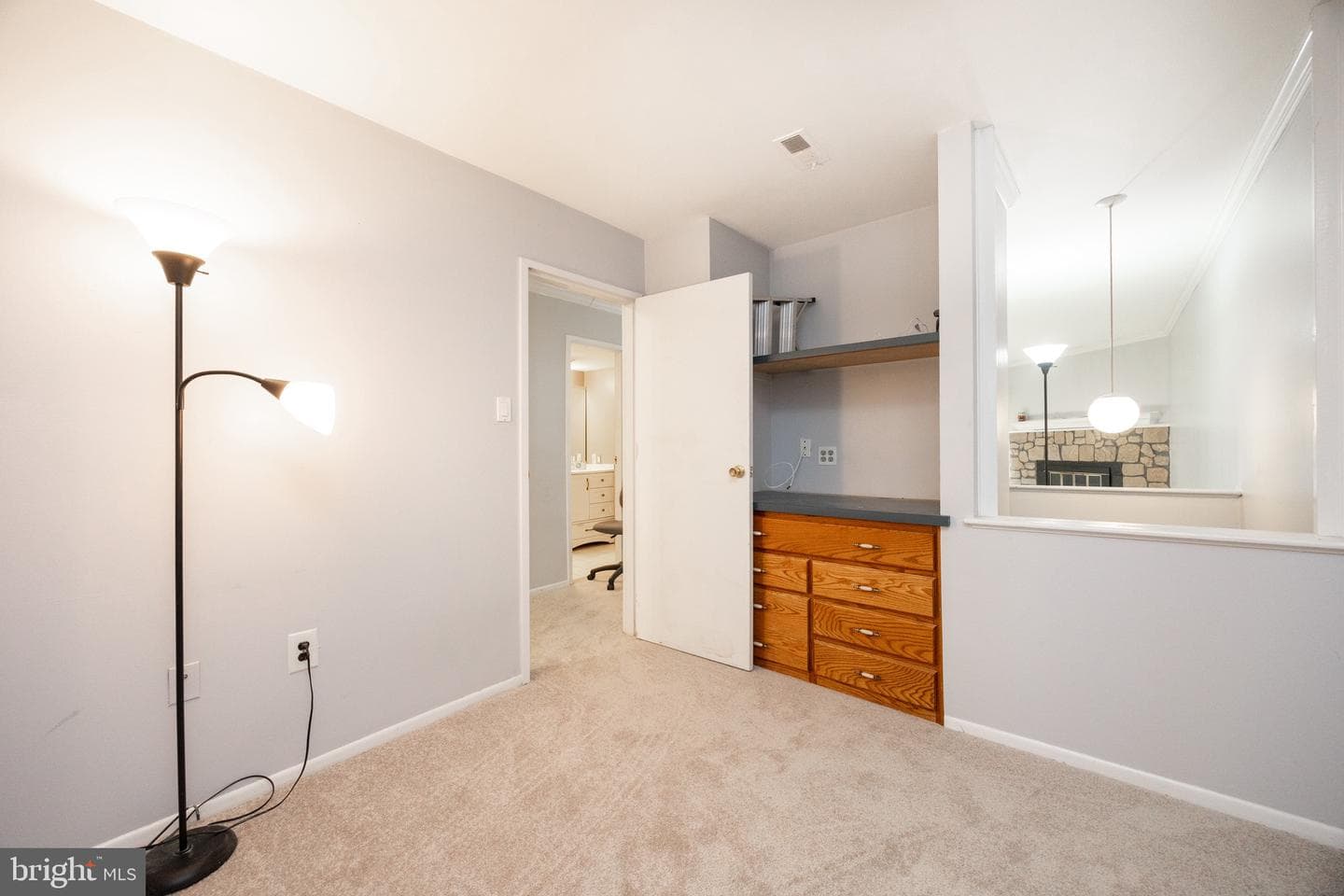 1710 Painters Crossing #1710 photo 15