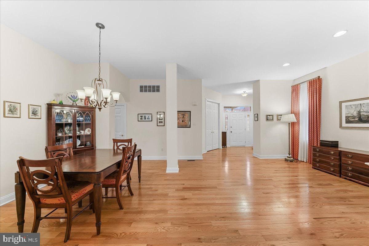 42 Cassin Hill Dr photo 8