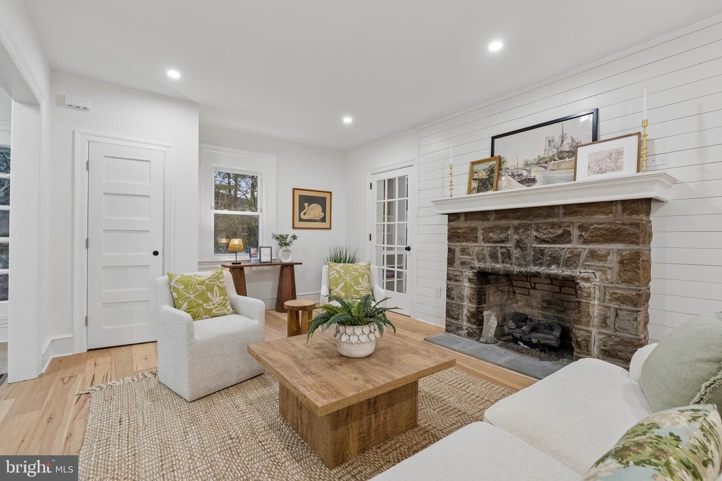 249 Brookline Boulevard photo 7