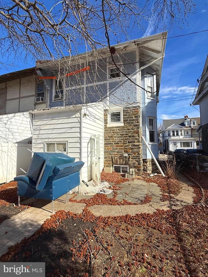 212 N Maple Avenue photo 26