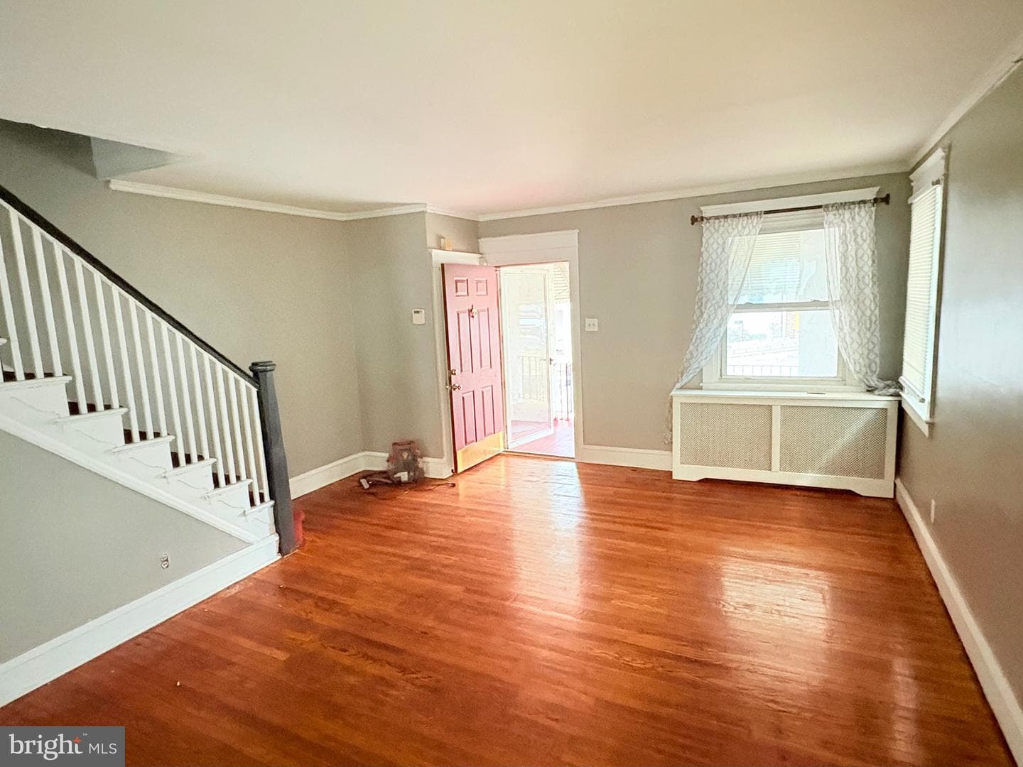 233 Barrington Road photo 2