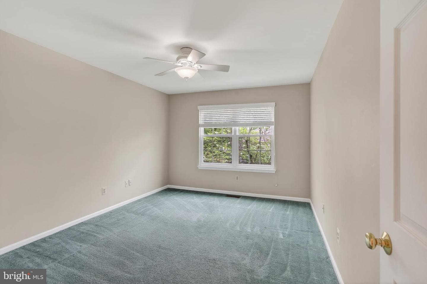 297 Stanton Court photo 34