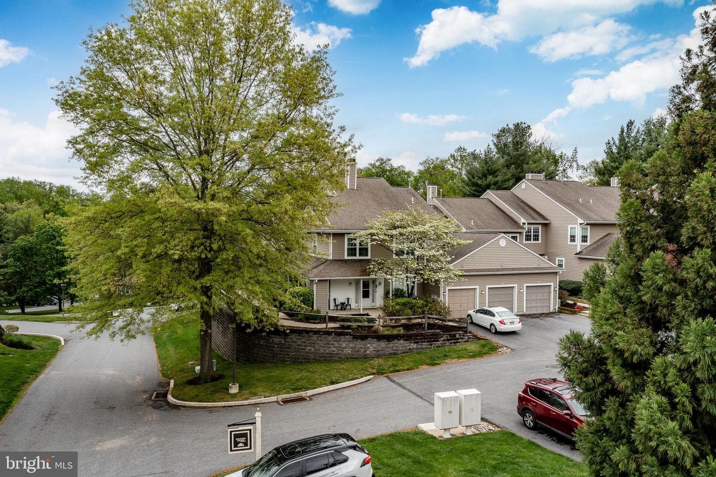 297 Stanton Court photo 41