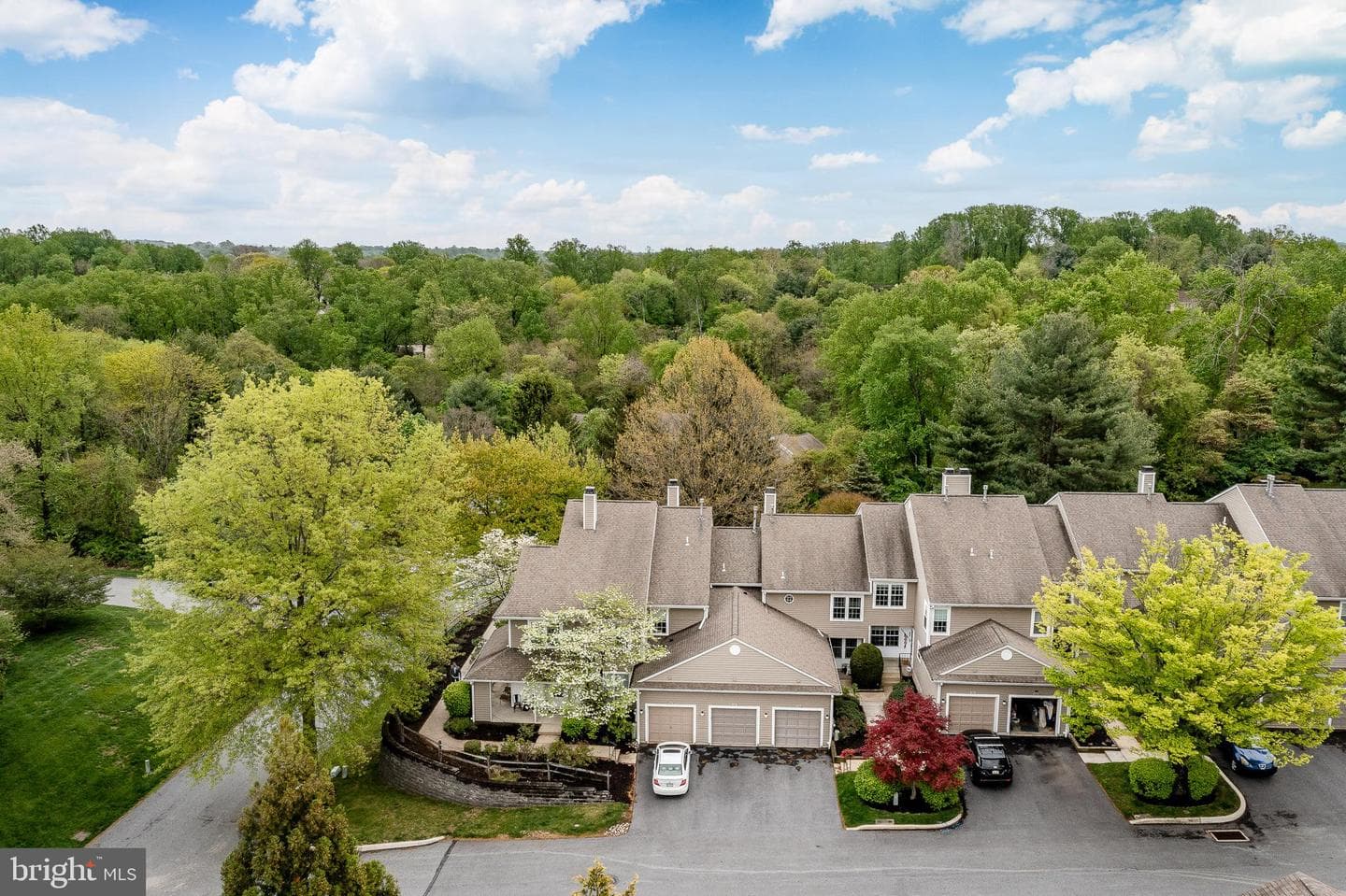 297 Stanton Court photo 42