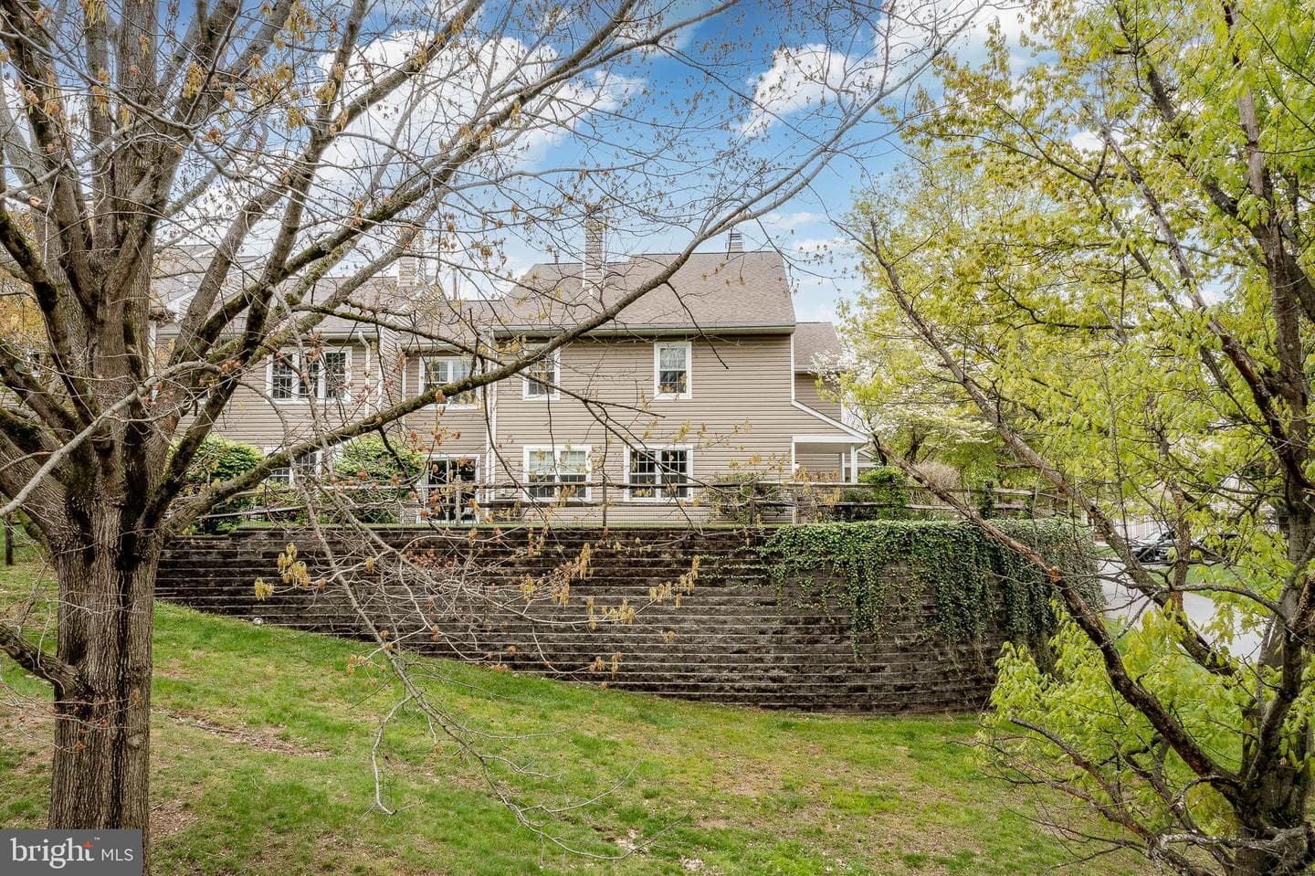297 Stanton Court photo 48
