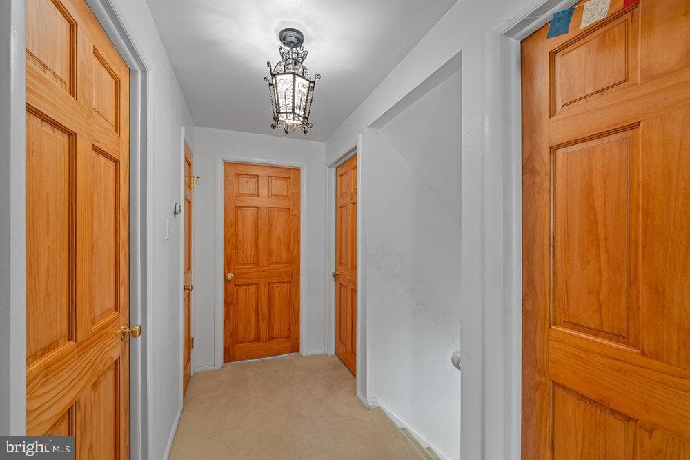 18 Springhouse Lane photo 11