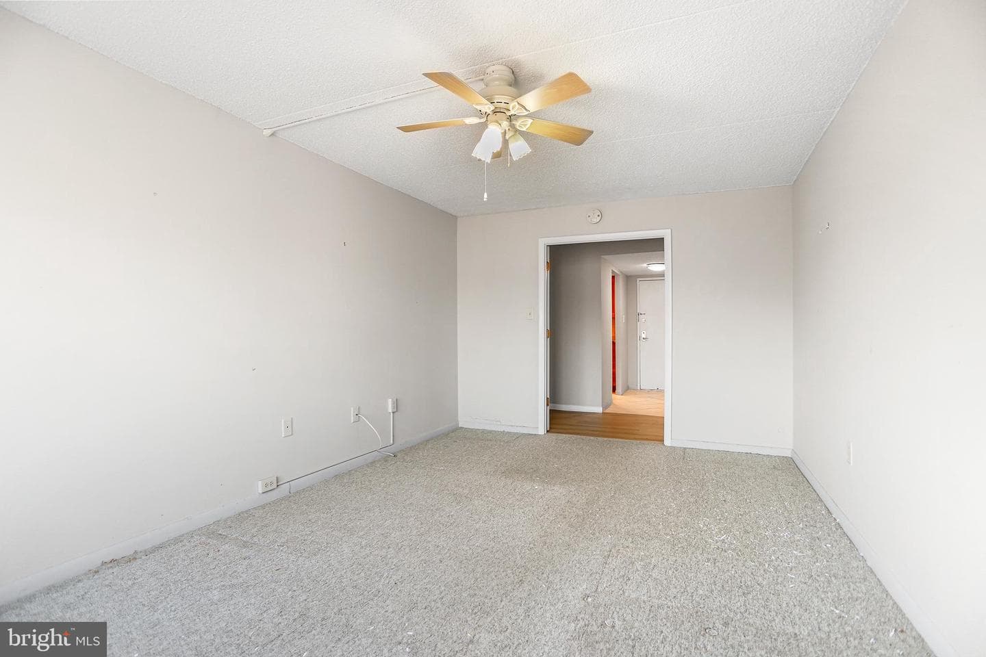 800 Avondale #6j photo 14