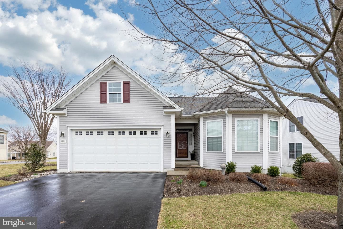 1725 Magnolia Court