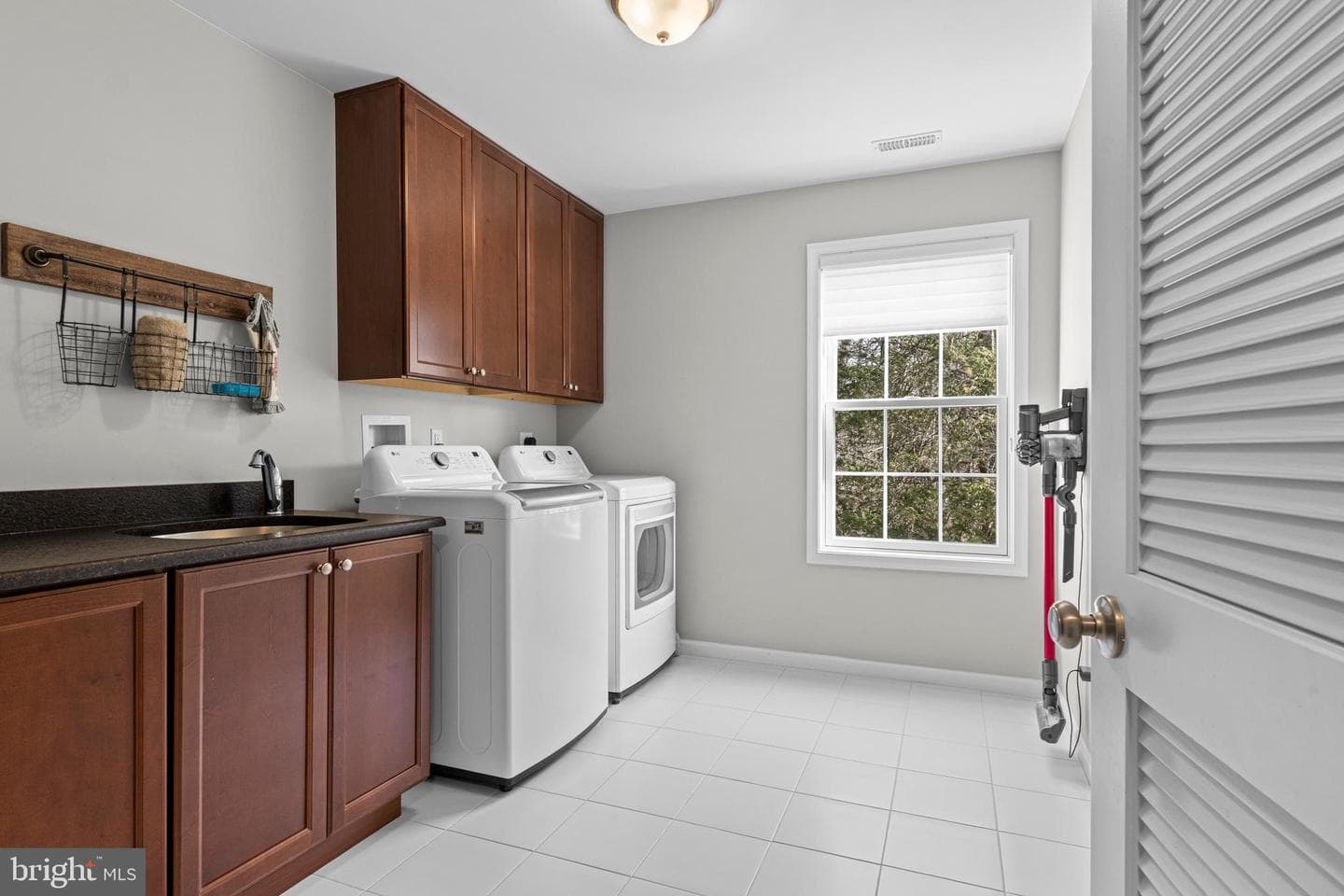 14 Dever Drive photo 51