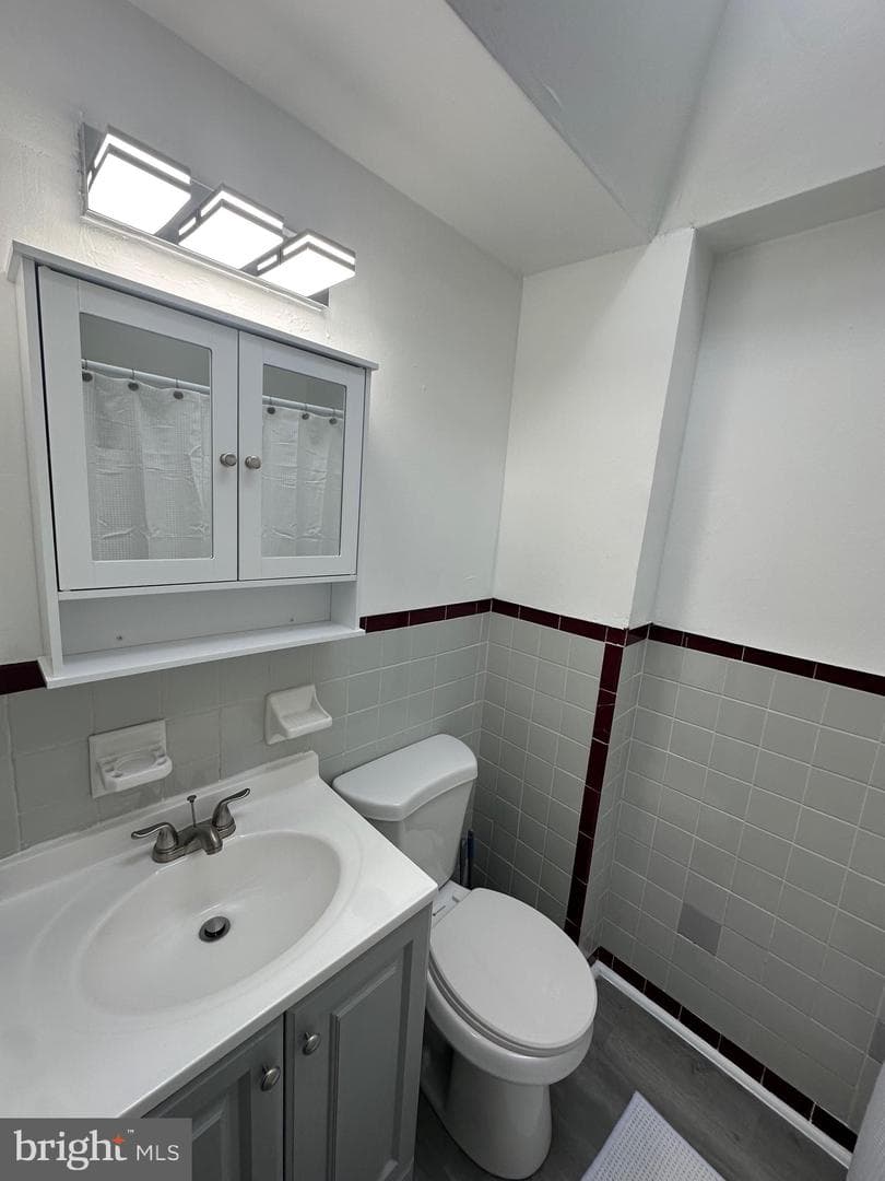 606 Norris Street photo 7