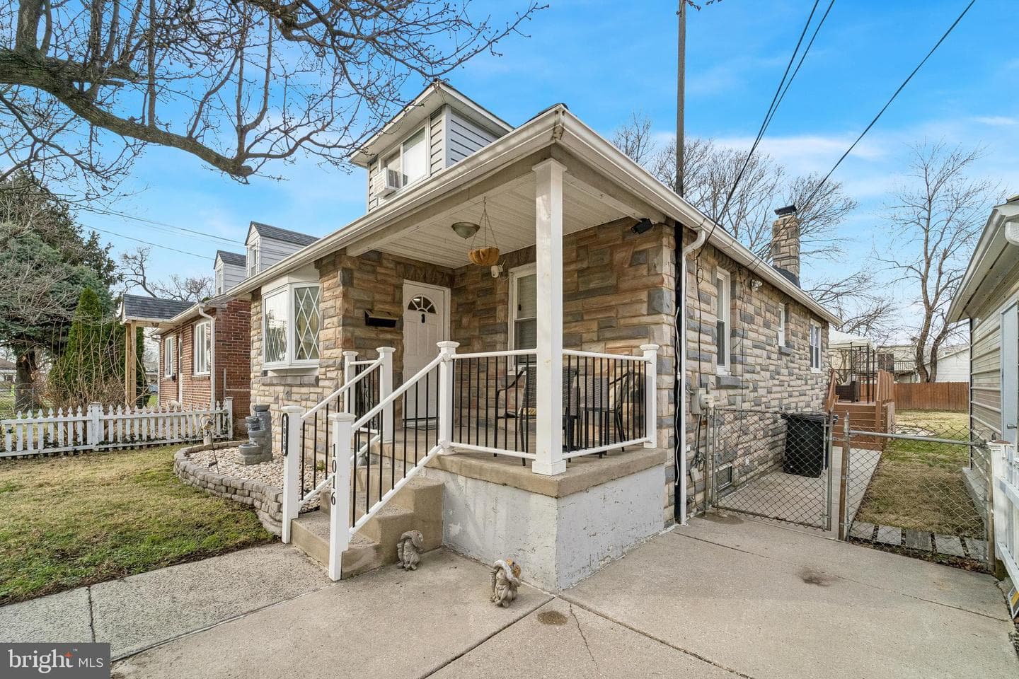 1016 Leiper Street photo 2