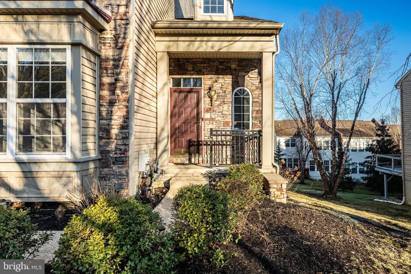 3137 Woods Edge Drive photo 2