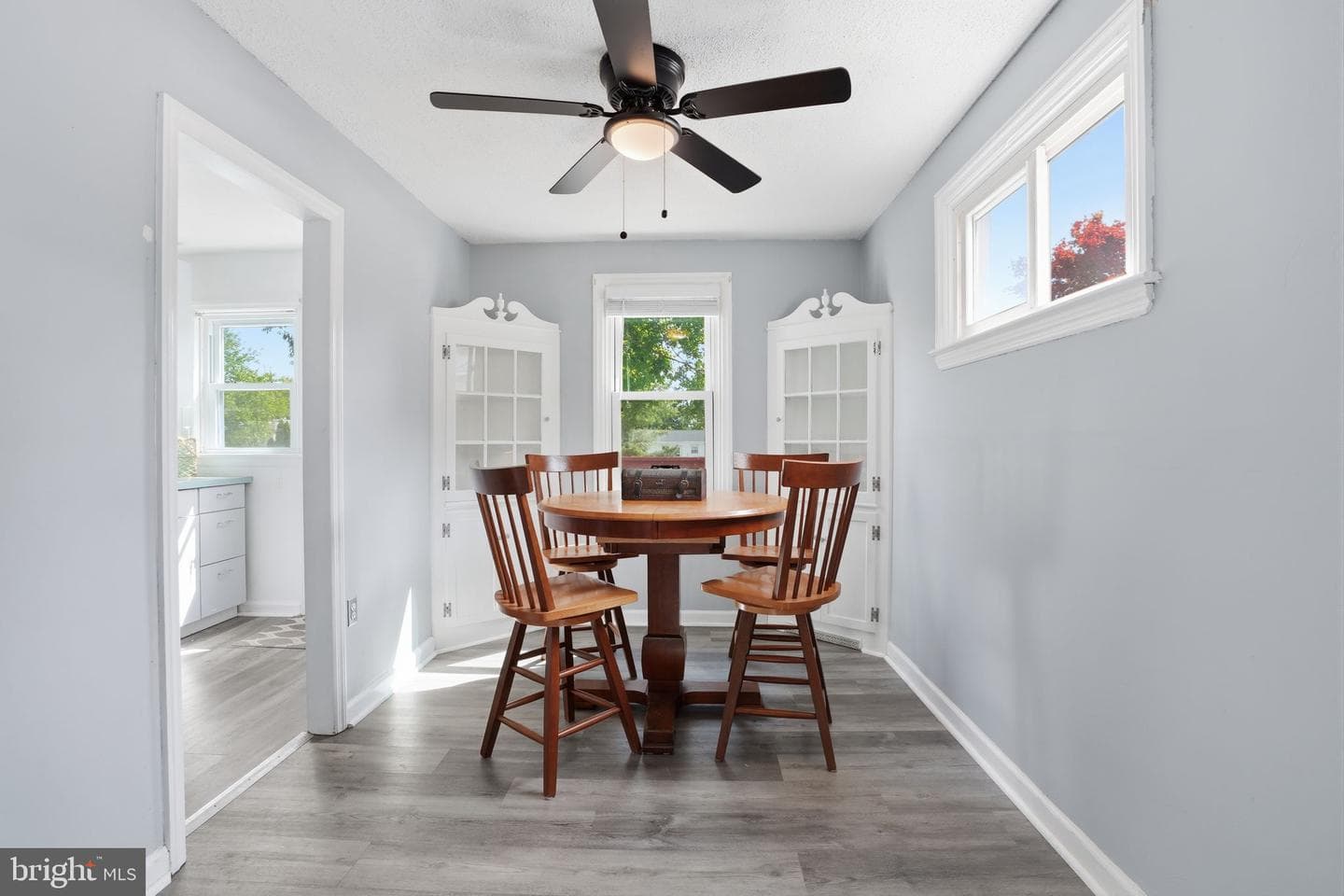 109 W Ridley Avenue photo 6