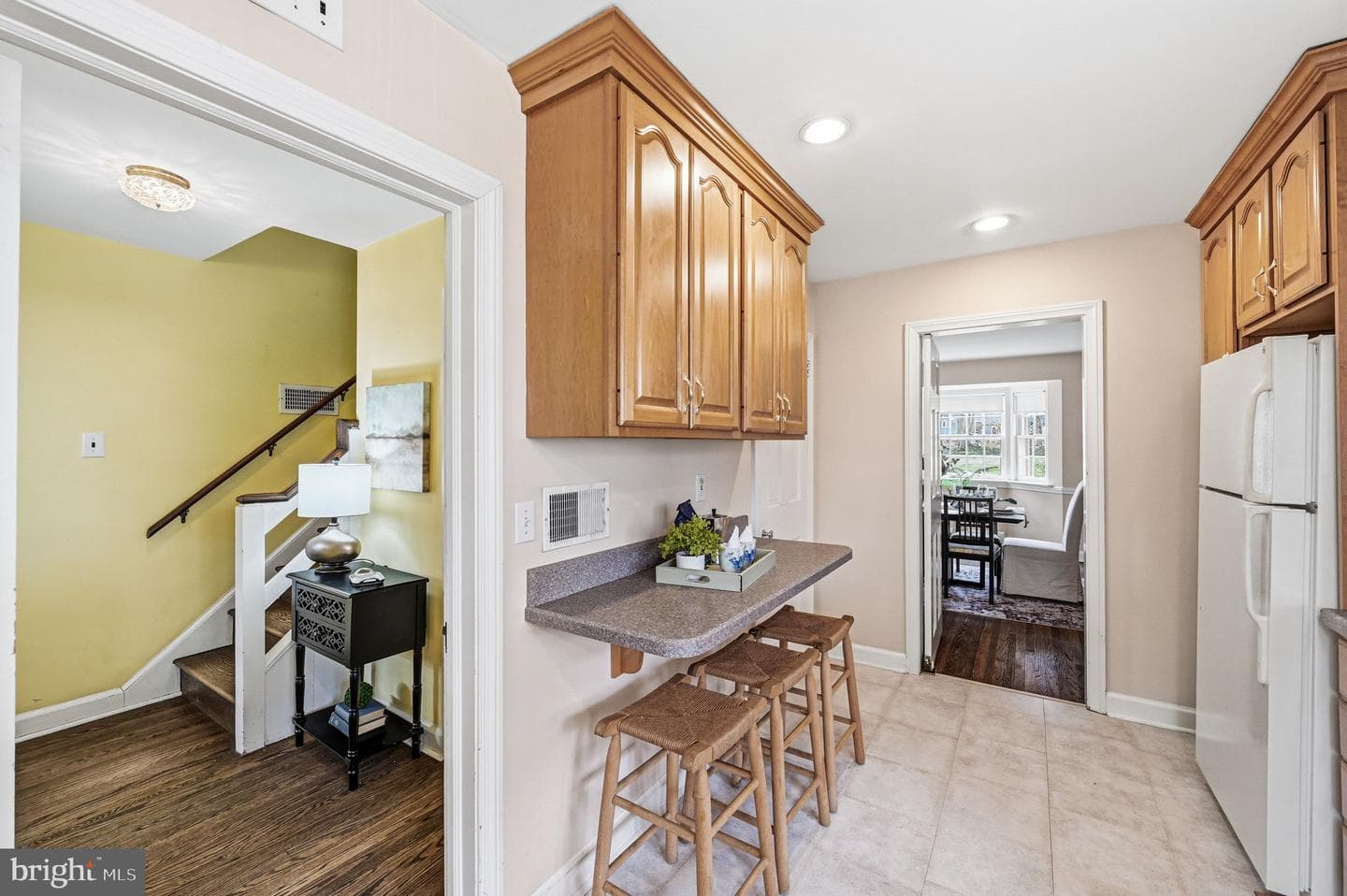218 Vassar Avenue photo 7