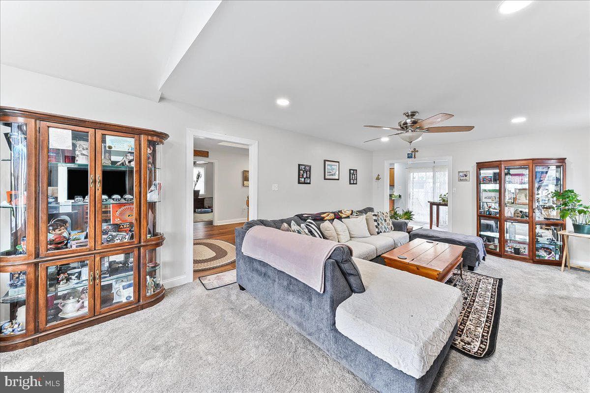 251 Kossuth Avenue photo 7