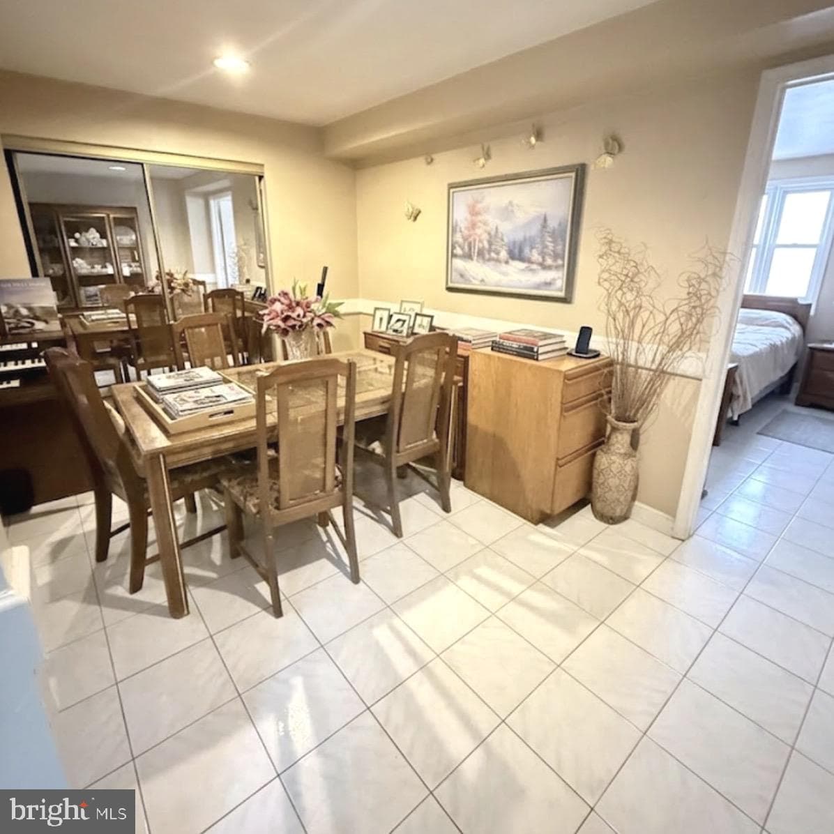 306 S Carol Boulevard photo 15