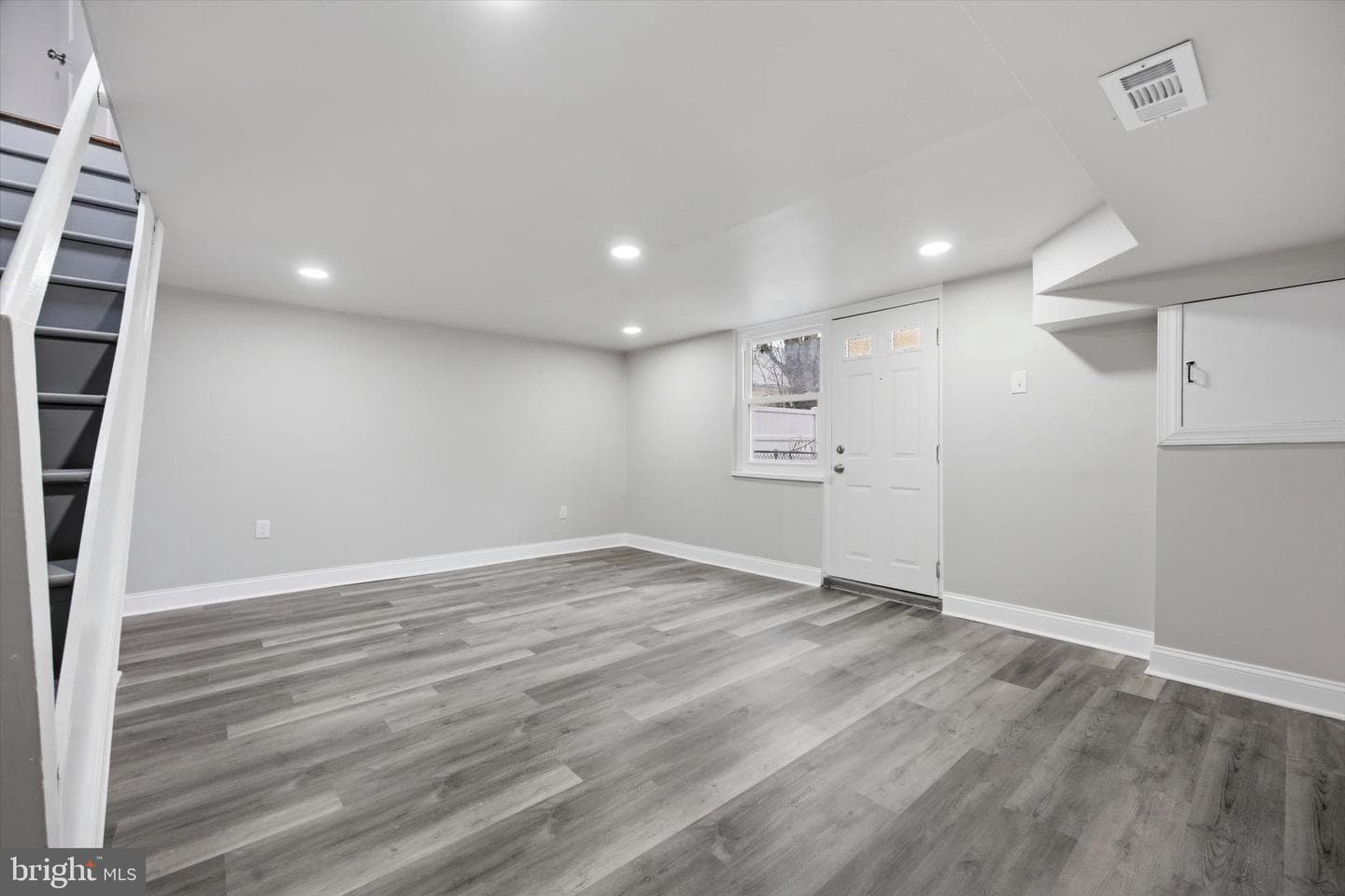1519 Forrester Avenue photo 17