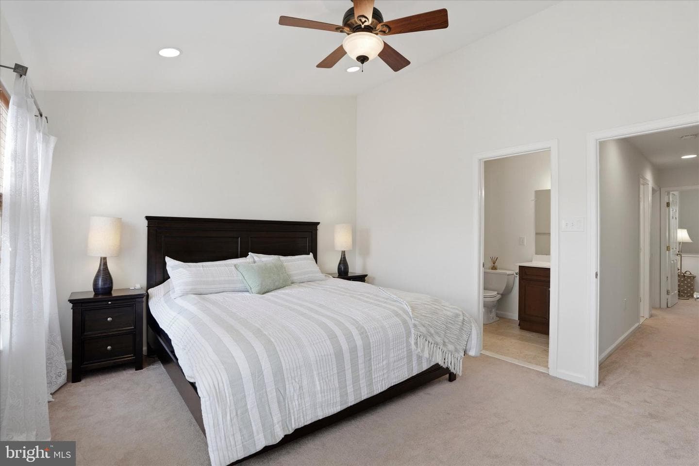 39 Hoag Lane photo 17