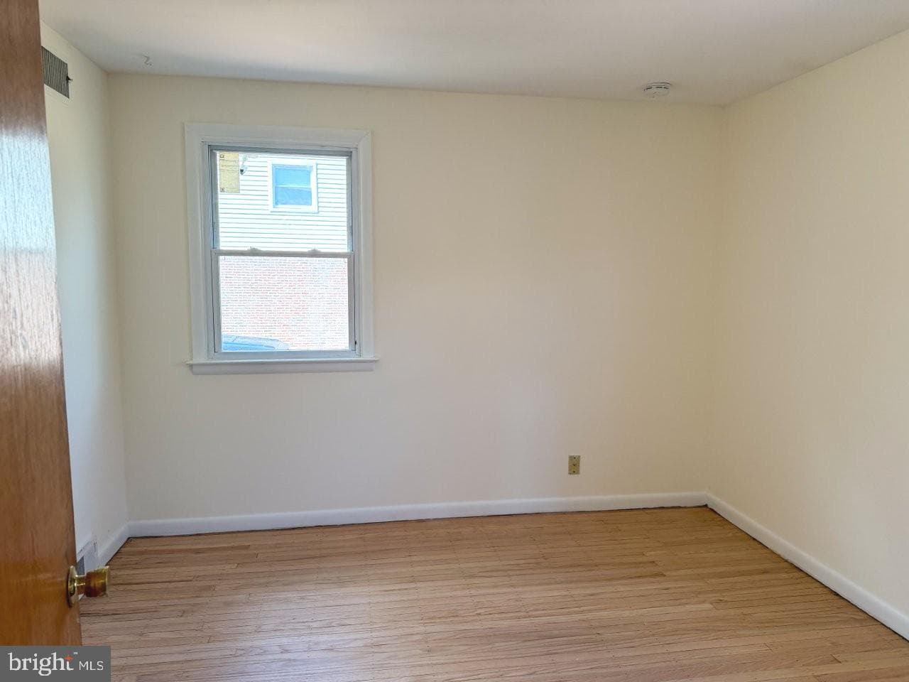 637 N Bishop Avenue photo 33