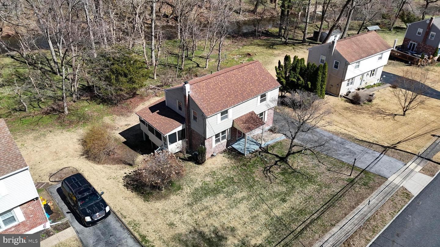 637 N Bishop Avenue photo 48