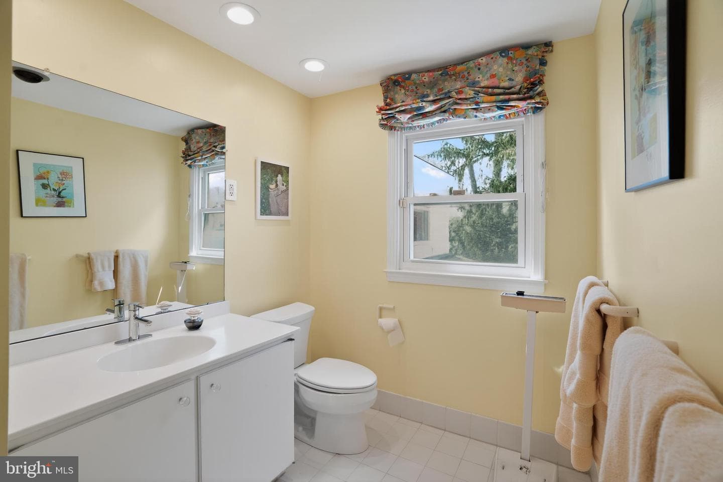 211 Fairfield Drive photo 17