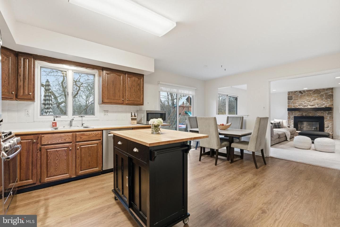 305 Countryview Drive photo 21