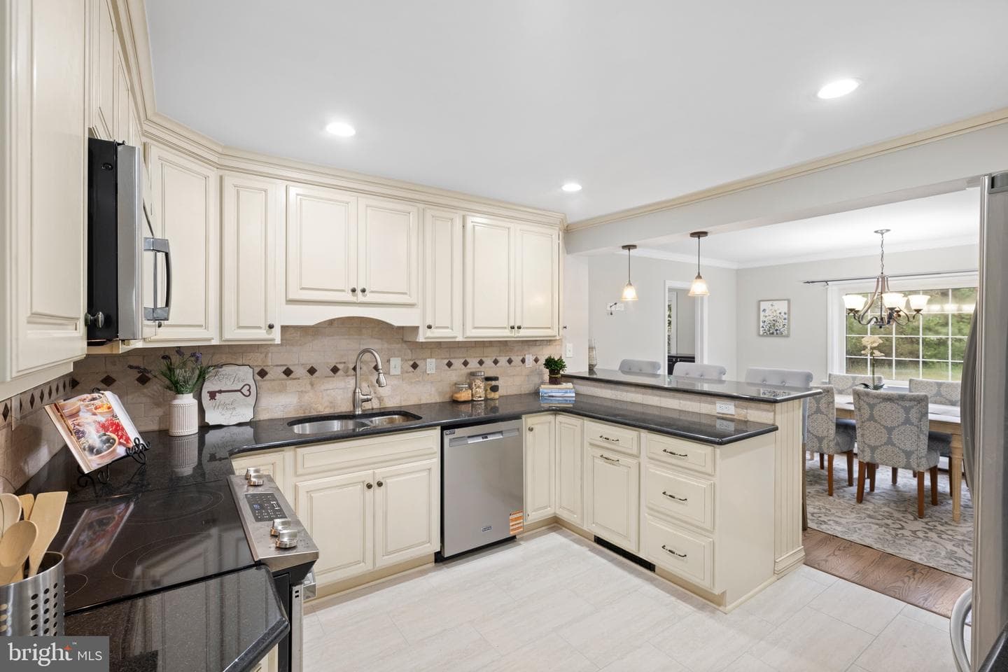 229 Glen Ridge Road photo 7