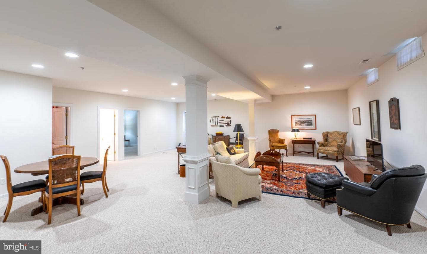 500 Guinevere Drive photo 23