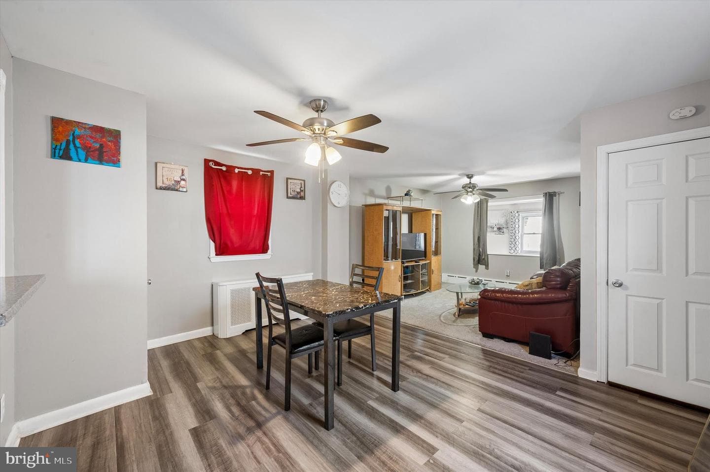 3915 James Street photo 8