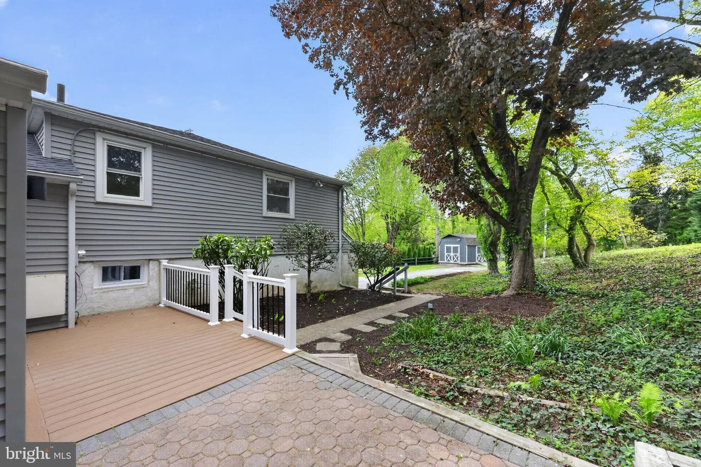 319 Crestview Circle photo 6