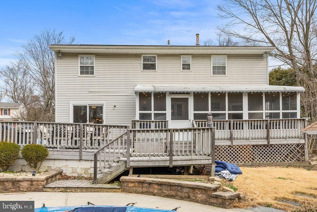 121 Jennifer Way photo 28
