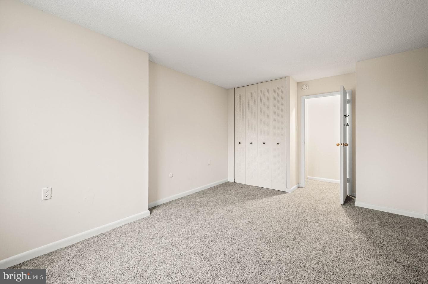 801 Yale Avenue #610 photo 22