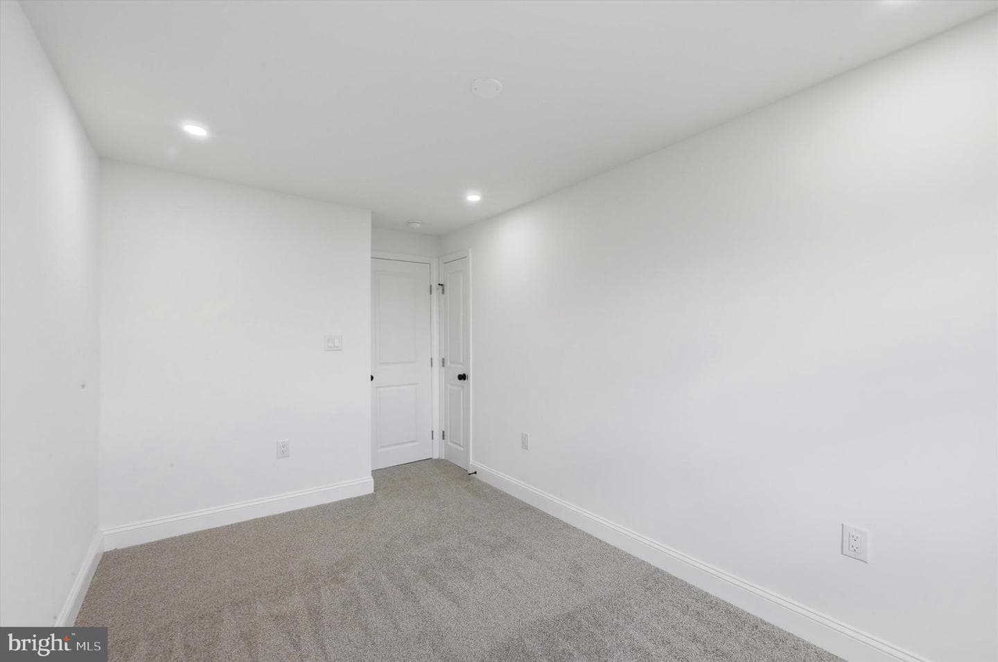 334 Mulberry Street photo 15