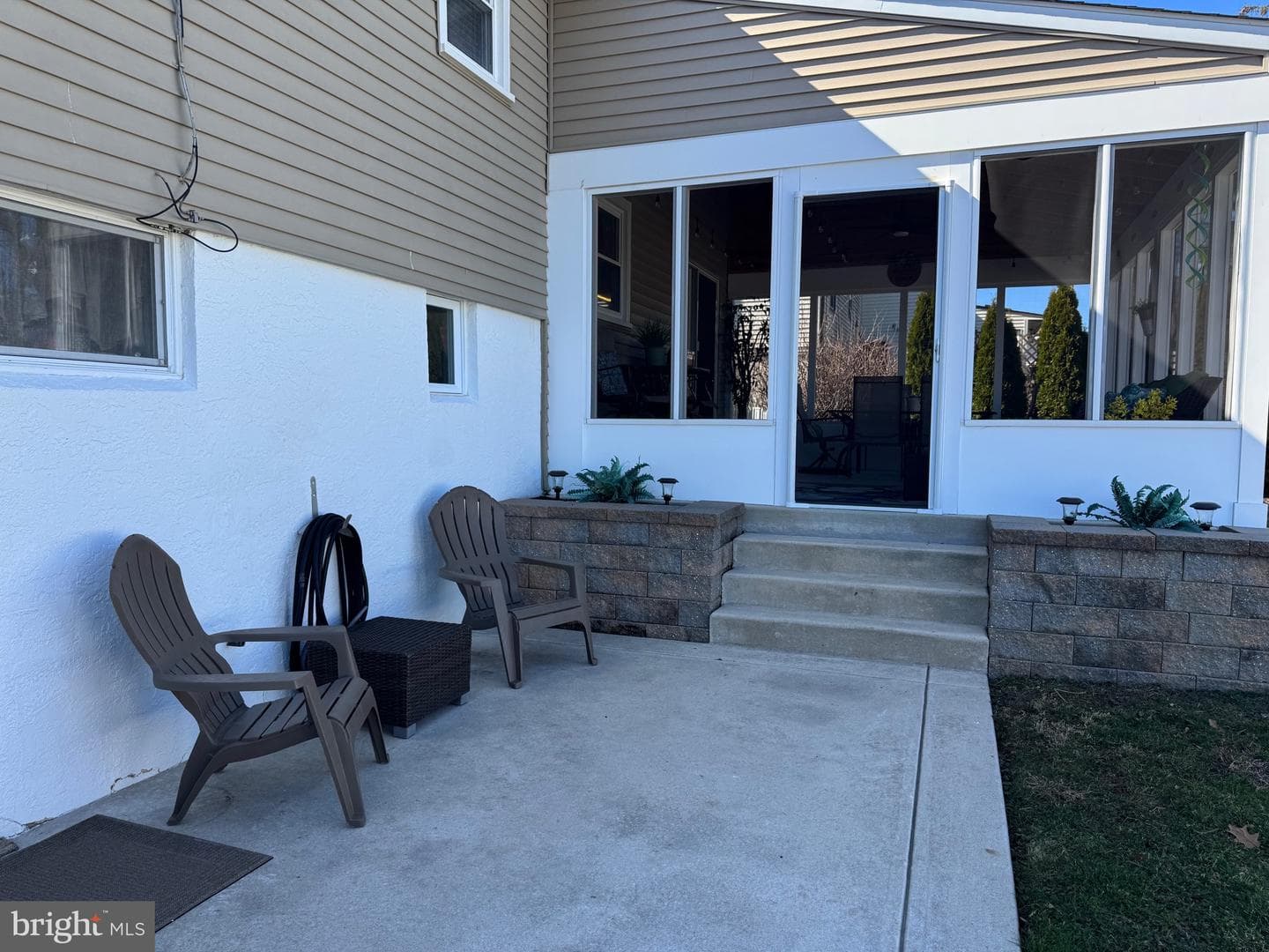 215 Canford Drive photo 12