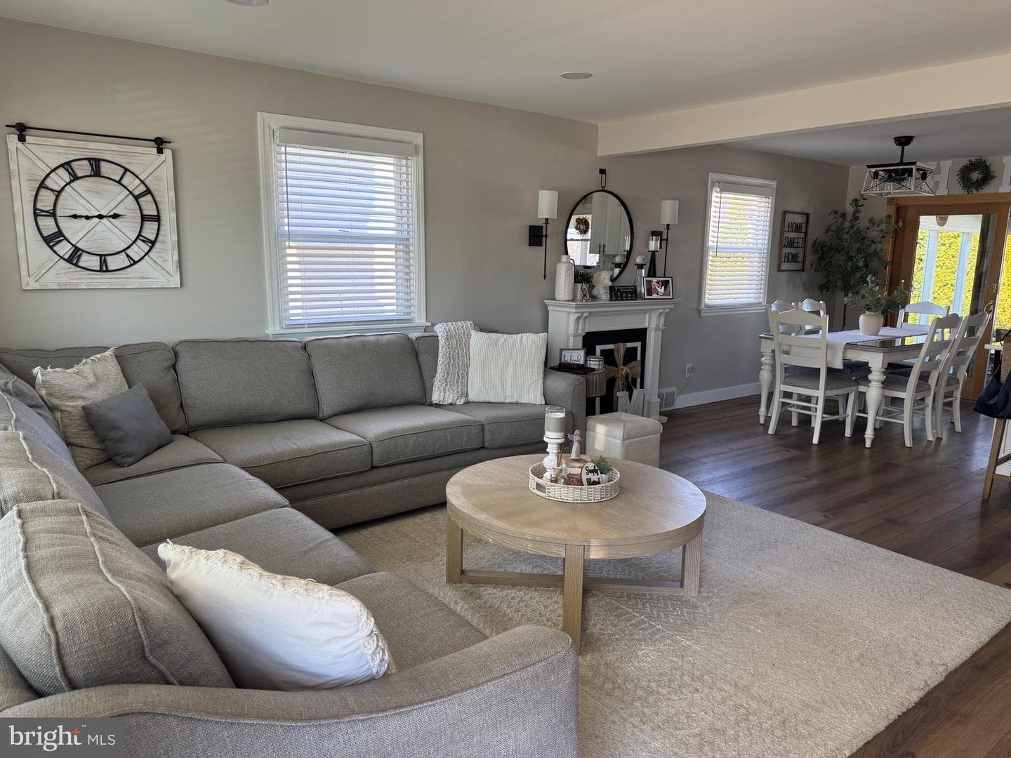 215 Canford Drive photo 15