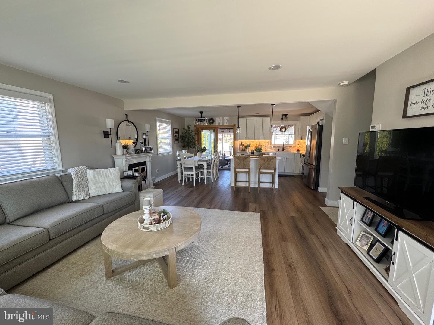 215 Canford Drive photo 17