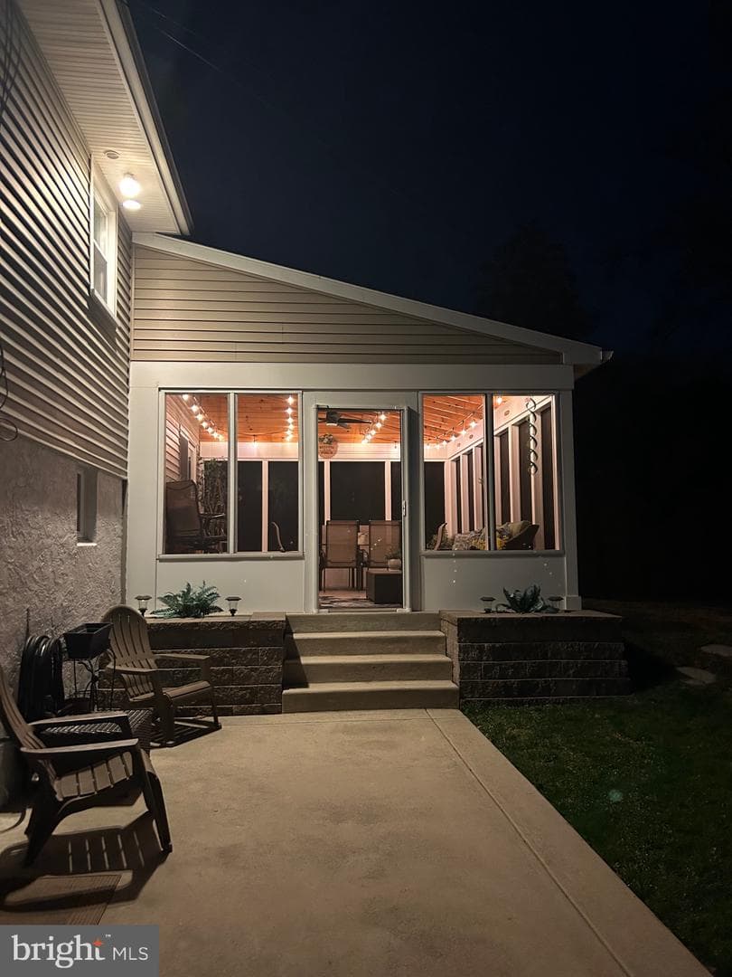 215 Canford Drive photo 7