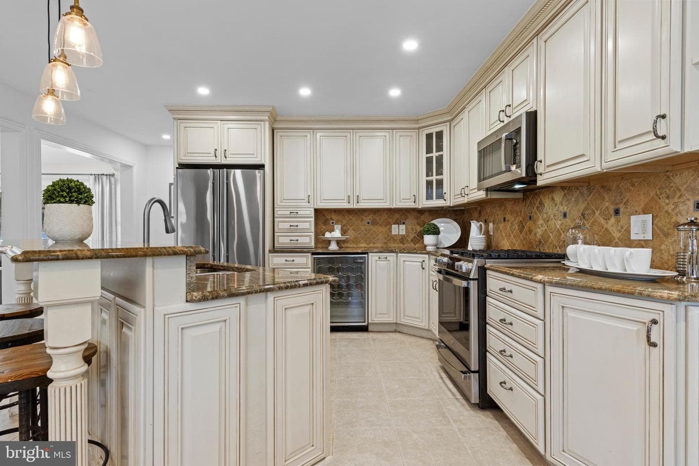 217 Ravenscliff Road photo 34