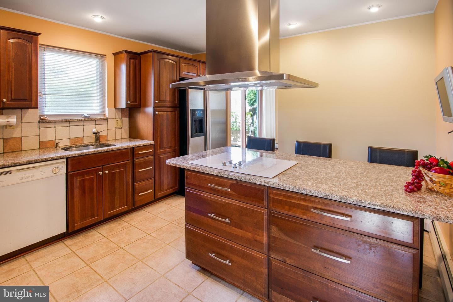 134 Columbus Avenue photo 13