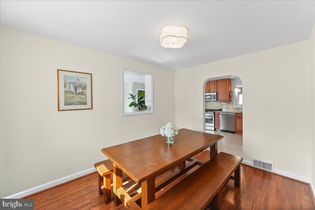 208 2nd Avenue photo 15