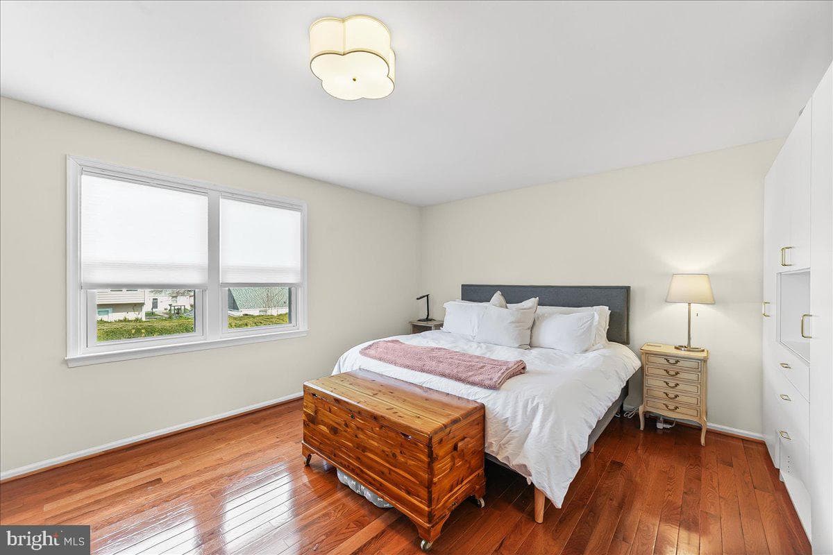 208 2nd Avenue photo 21