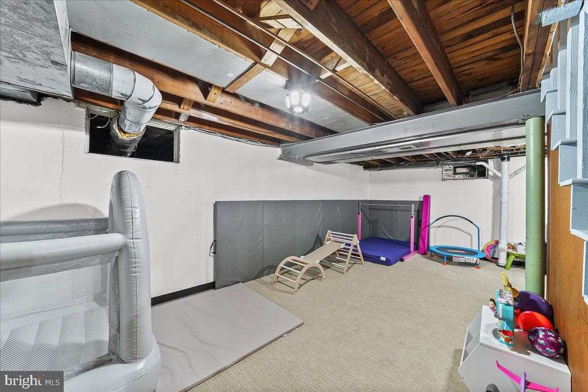 208 2nd Avenue photo 31