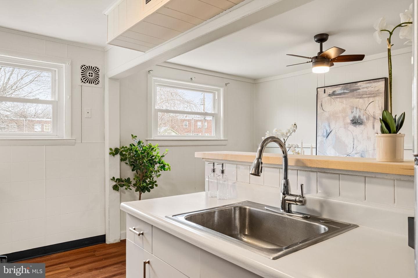 810 Bennington Road photo 14
