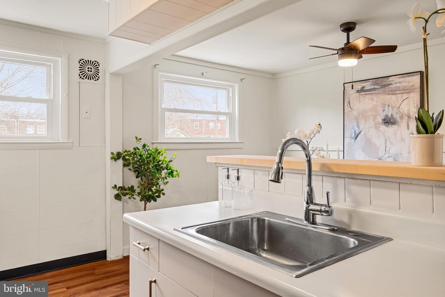 810 Bennington Road photo 15