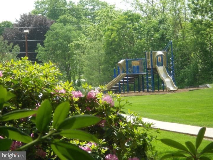 1030 E Lancaster Ave #410, Bryn Mawr