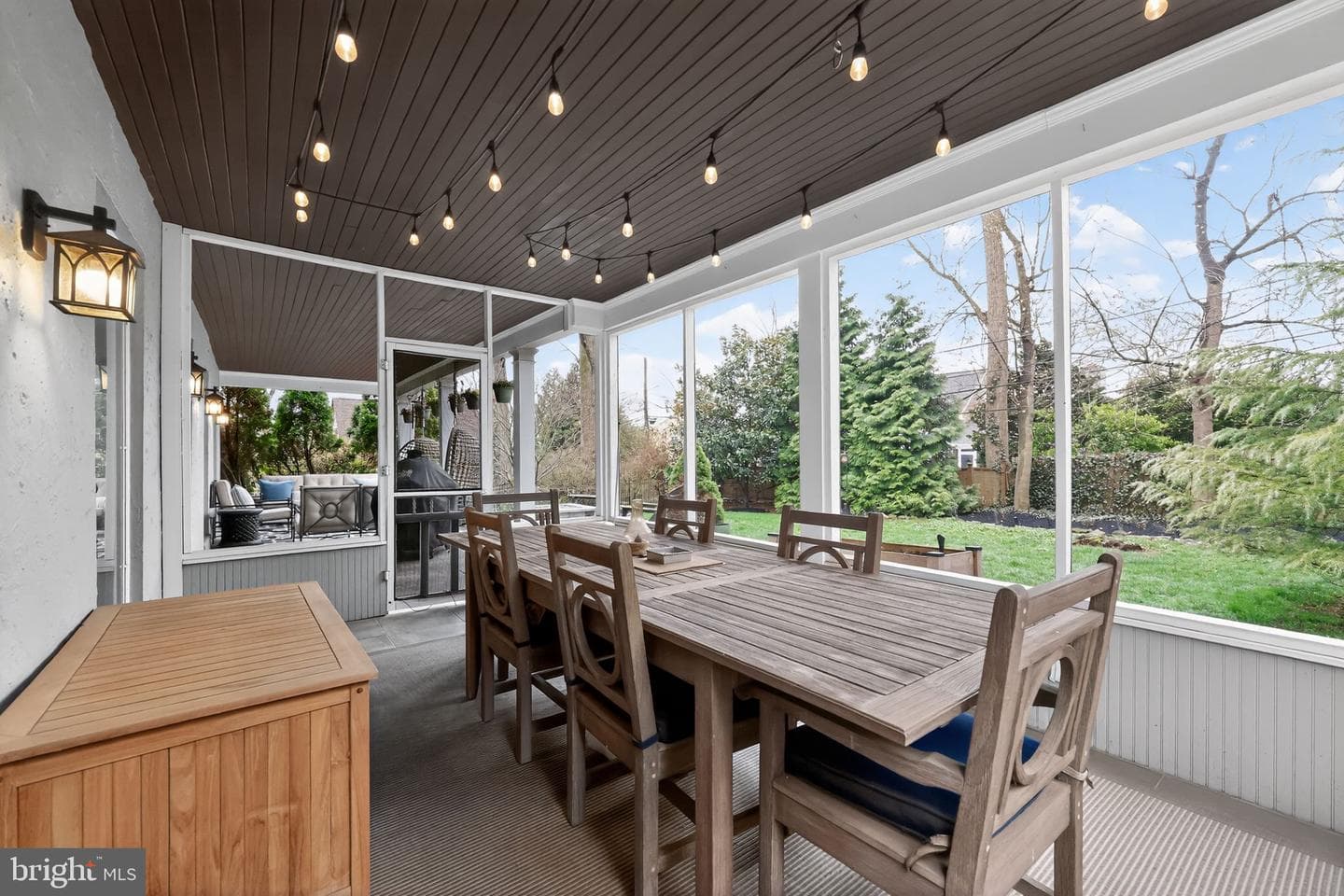 913 Twyckenham Road photo 18