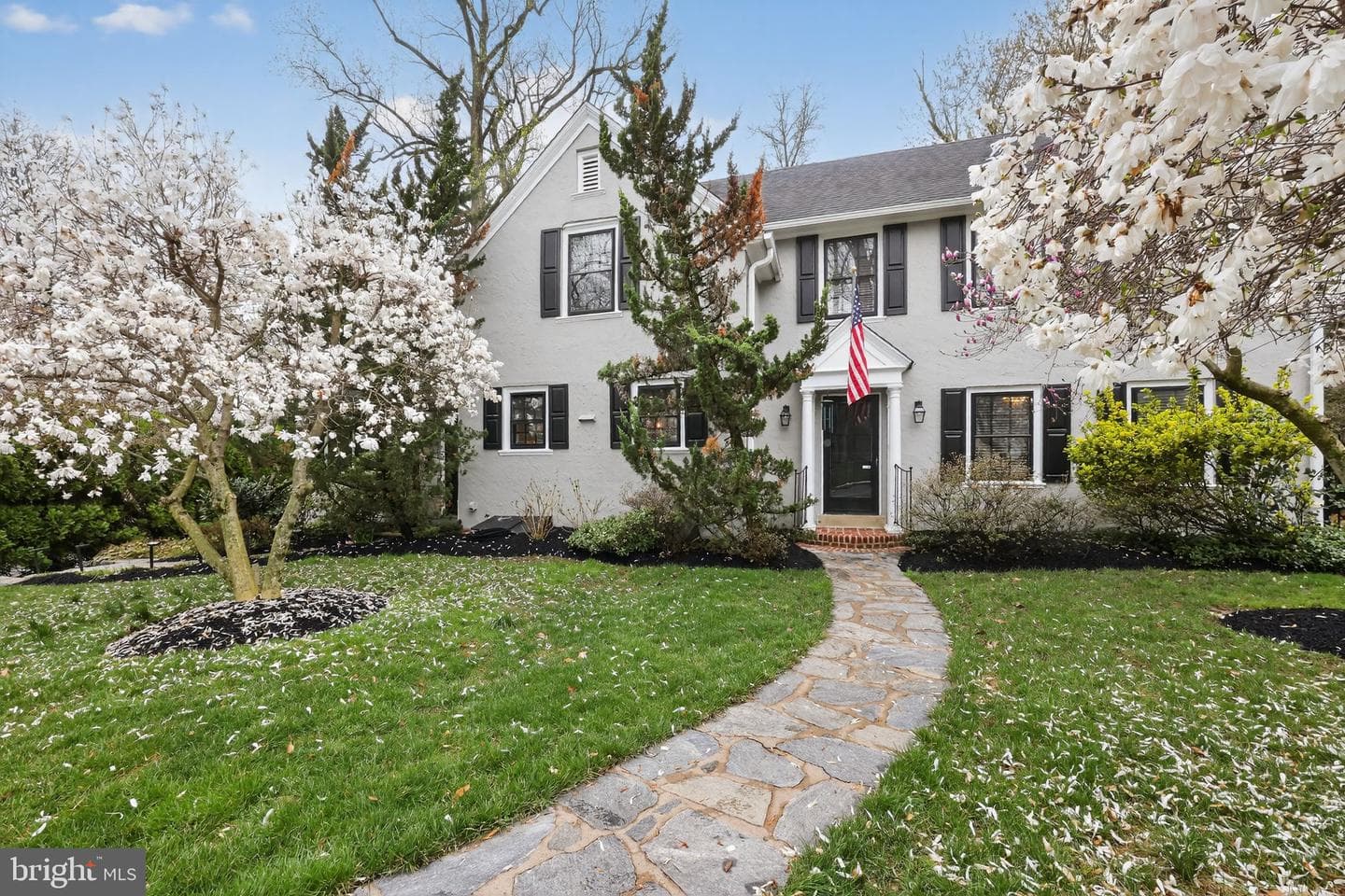 913 Twyckenham Road photo 41
